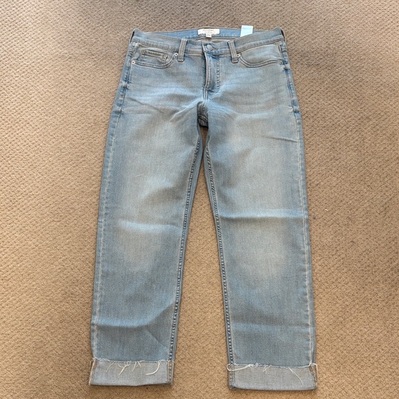 Banana Republic Denim - Banana Republic Light Wash Straight Leg Jeans